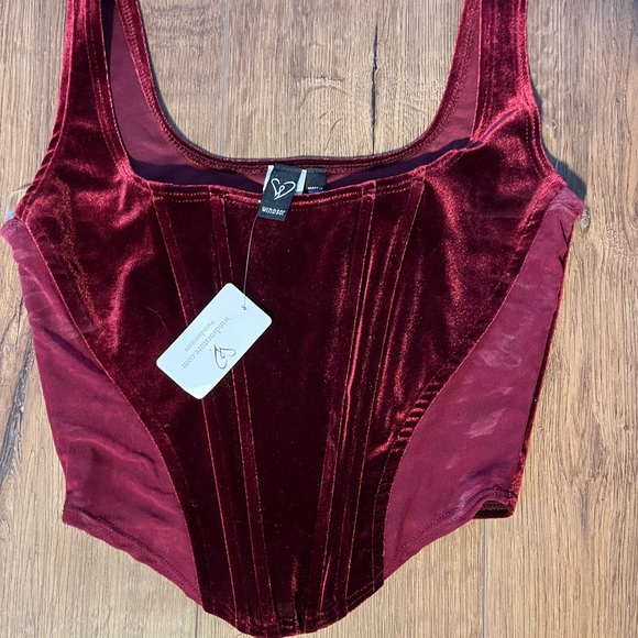 Windsor Maroon Corset - Picture 3 of 4